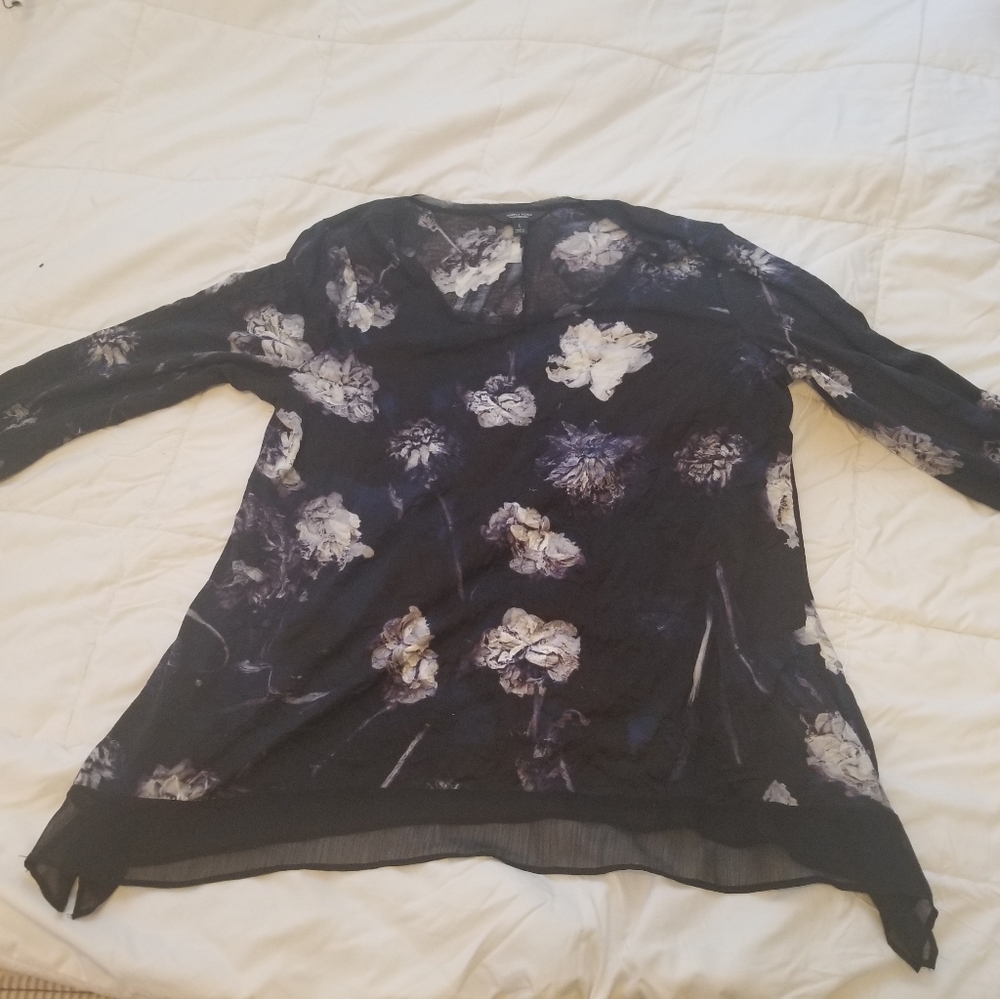 Simply Vera Wang tunic top (L)